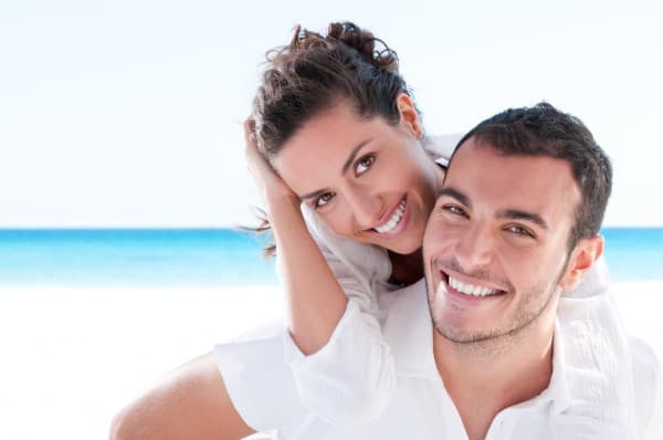 LA Teeth Whitening Tamworth